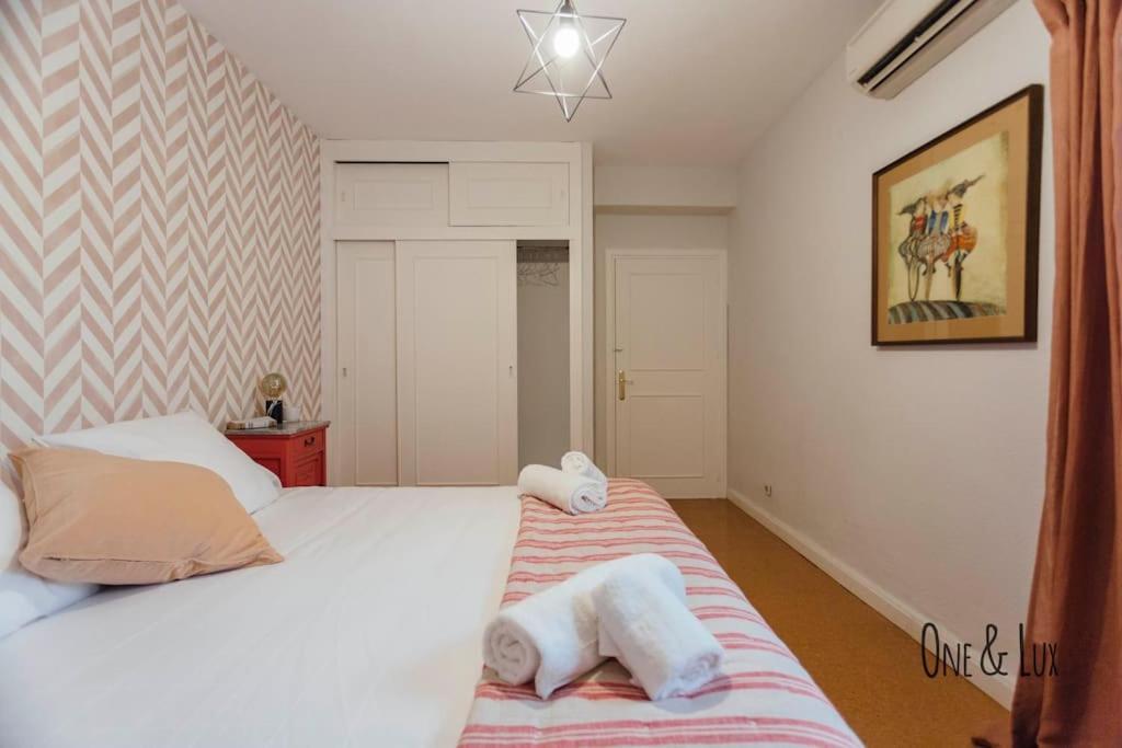 O&L Aire - Spacious And Bright Apartment In The Heart Of Sevilla Eksteriør bilde