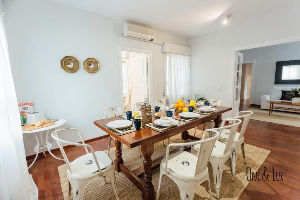 O&L Aire - Spacious And Bright Apartment In The Heart Of Sevilla Eksteriør bilde