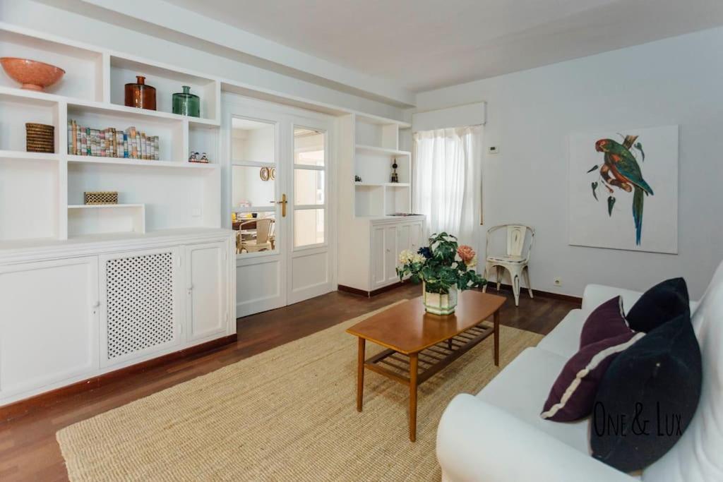 O&L Aire - Spacious And Bright Apartment In The Heart Of Sevilla Eksteriør bilde