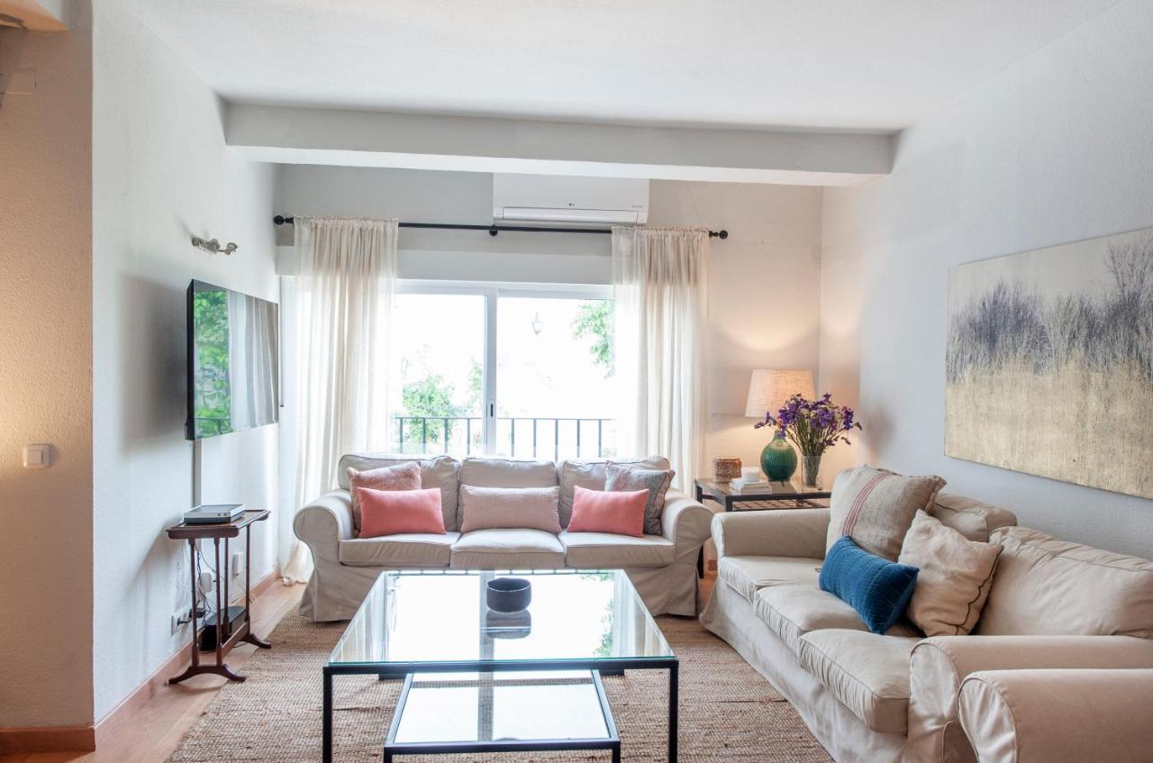 O&L Aire - Spacious And Bright Apartment In The Heart Of Sevilla Eksteriør bilde