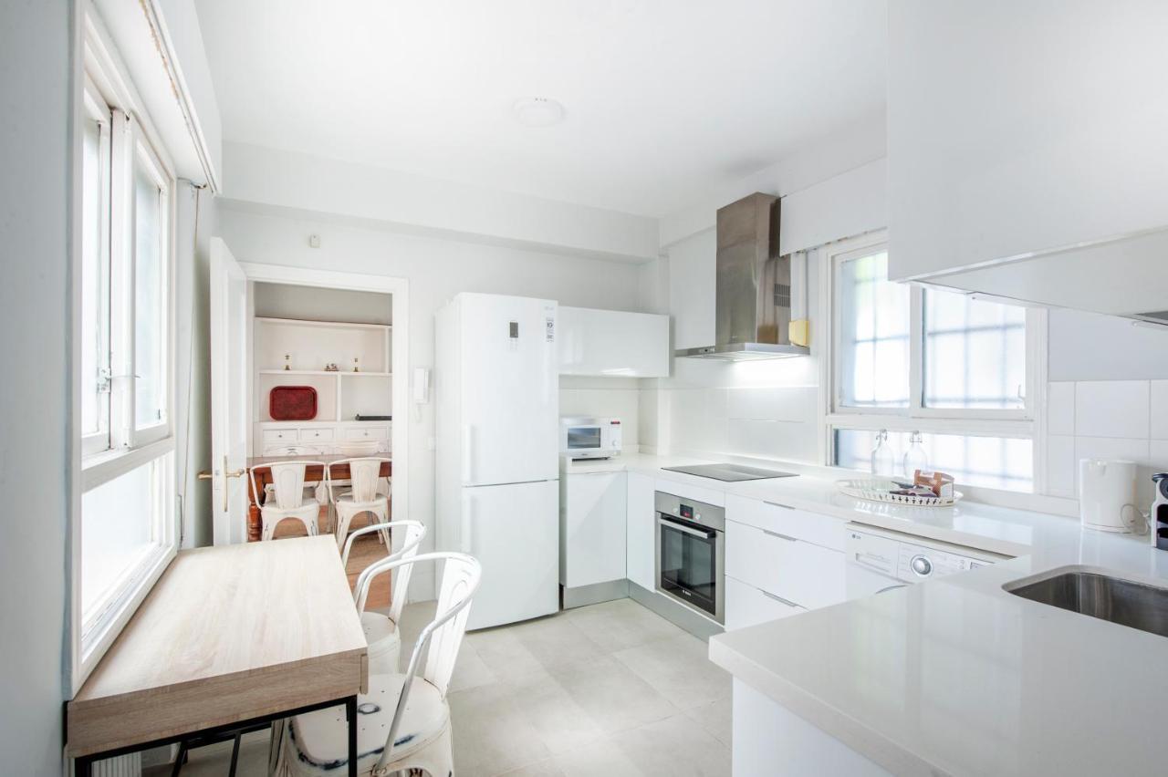 O&L Aire - Spacious And Bright Apartment In The Heart Of Sevilla Eksteriør bilde